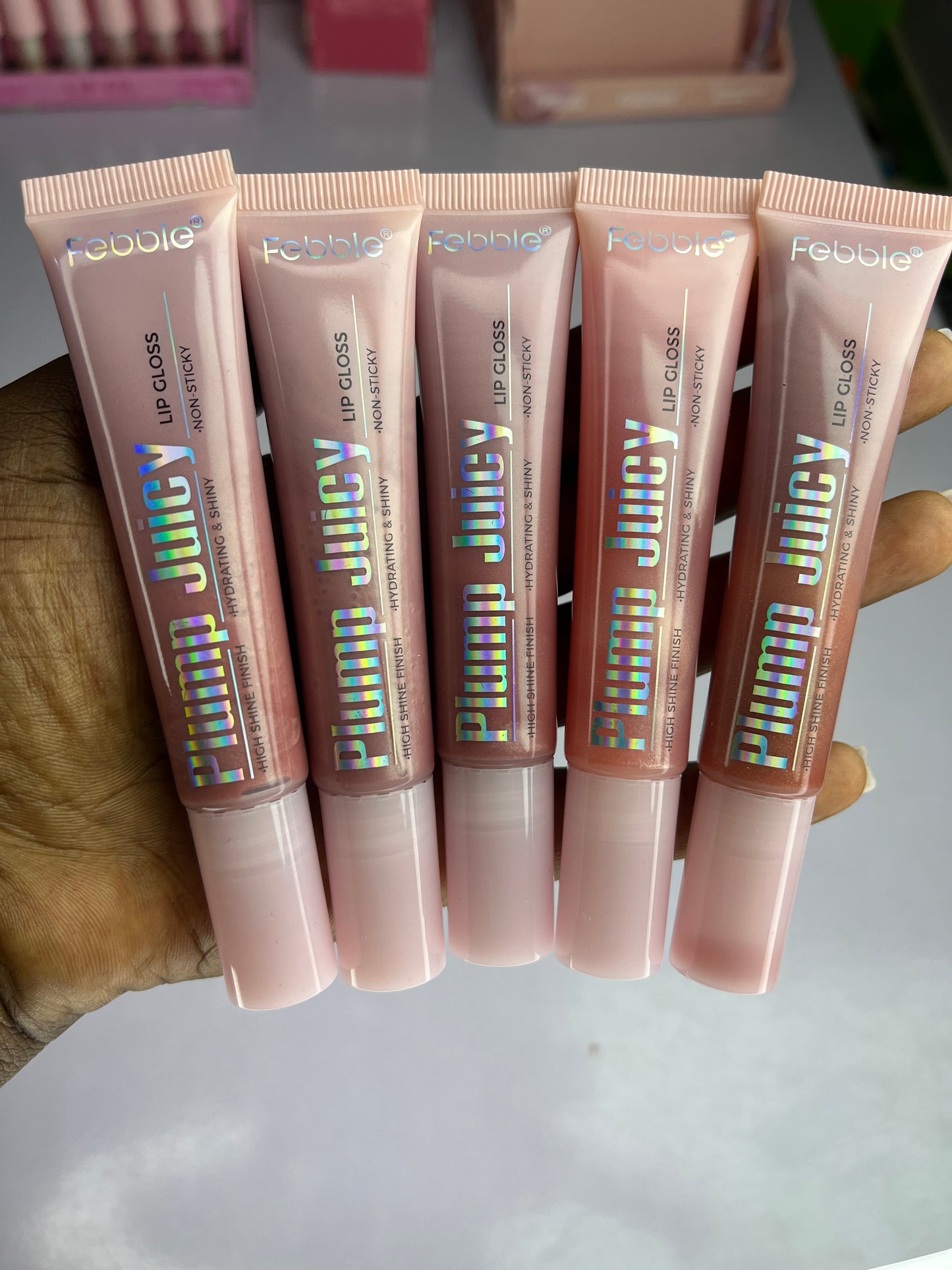 Febble plumping shiny lipgloss