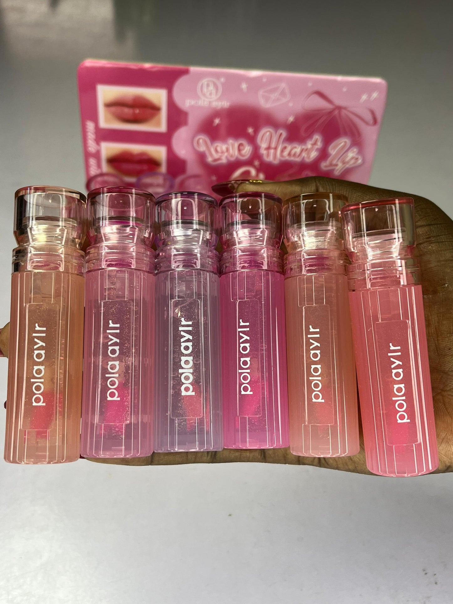 Pola Ayir magic lipgloss