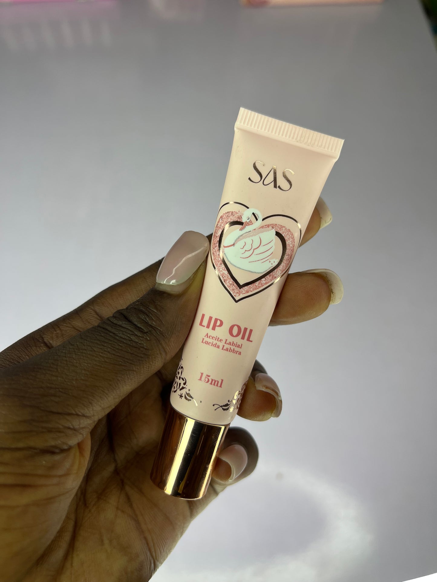 SAS lip oil