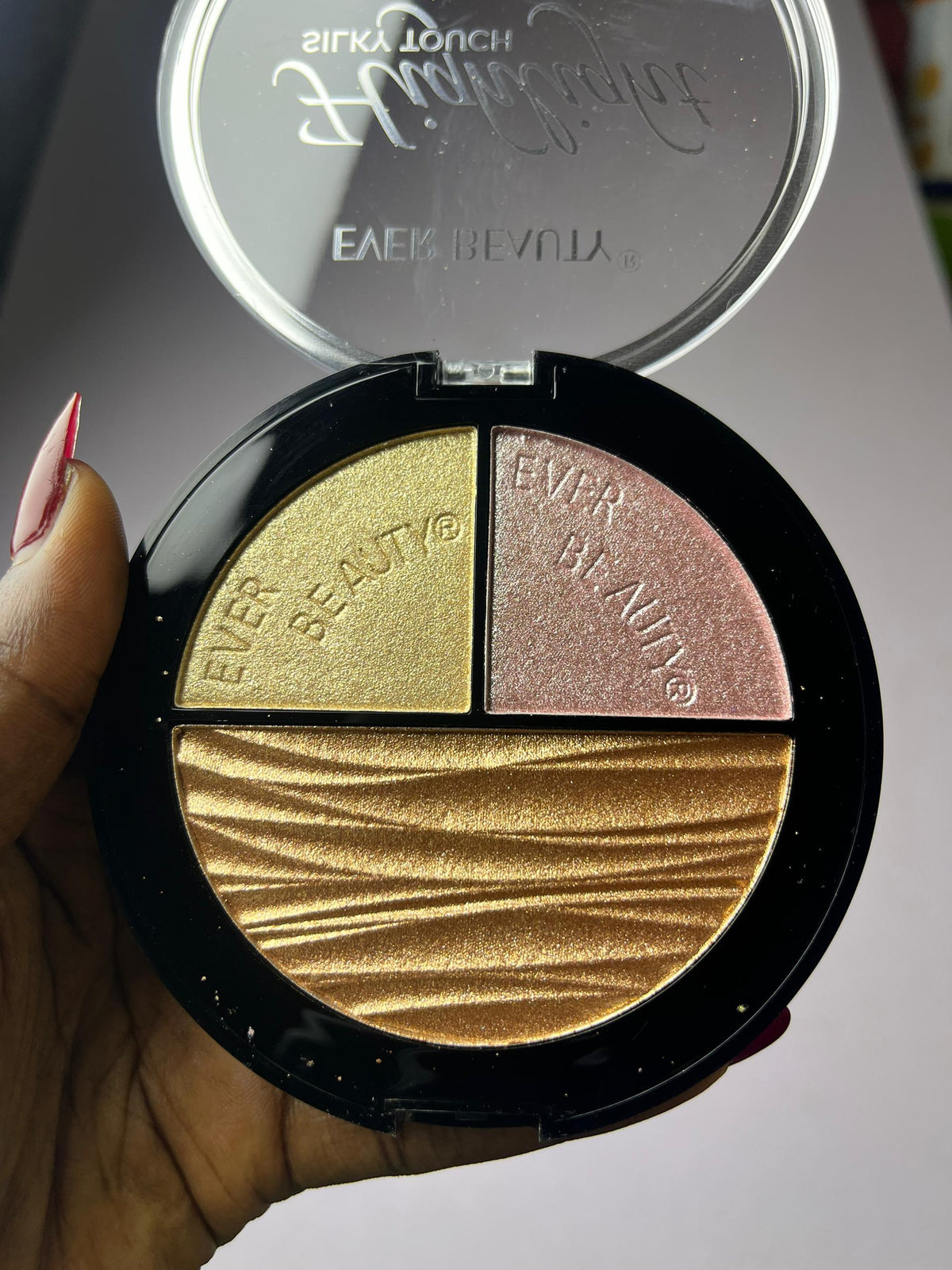 EverBeauty highlighter