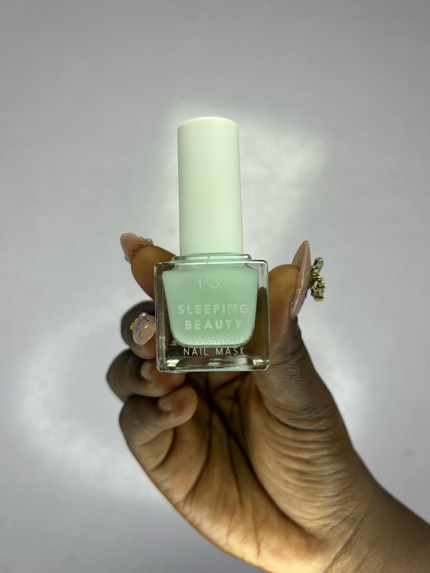 Masques ongles de nuit