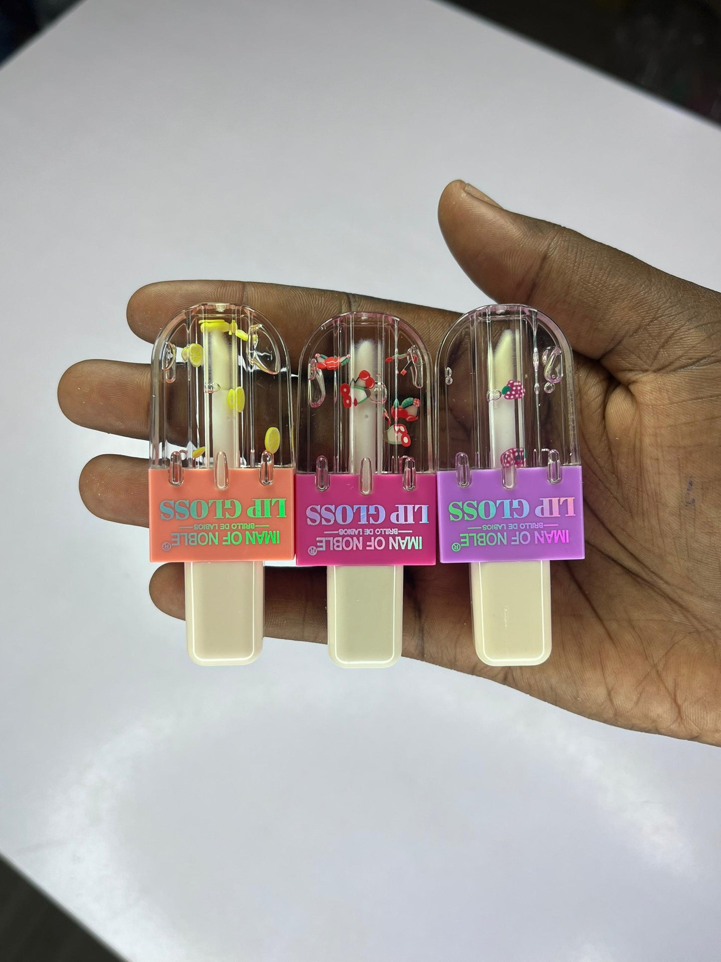 Iman gloss à lèvres